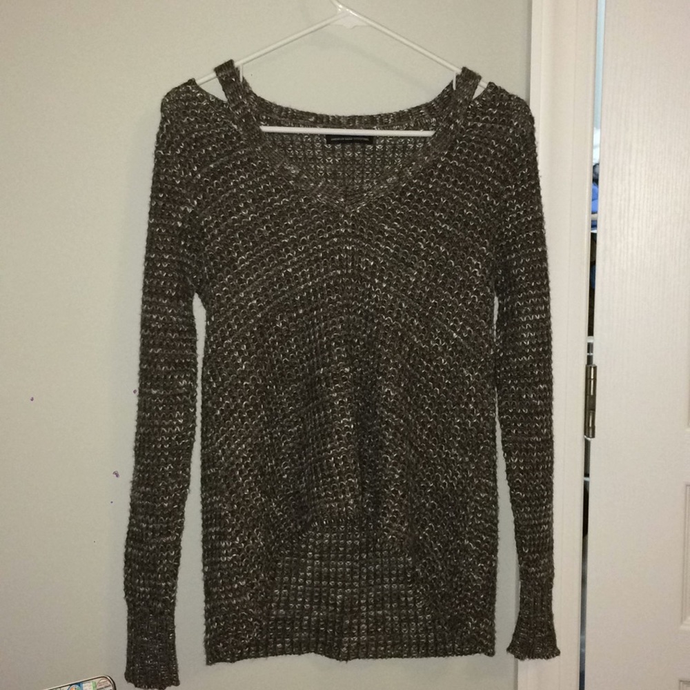 American Eagle sweater